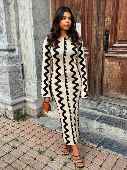 Crew Neck Long Sleeve Zigzag Stripe Side Cutout Bell Cuff Knit Maxi Dress