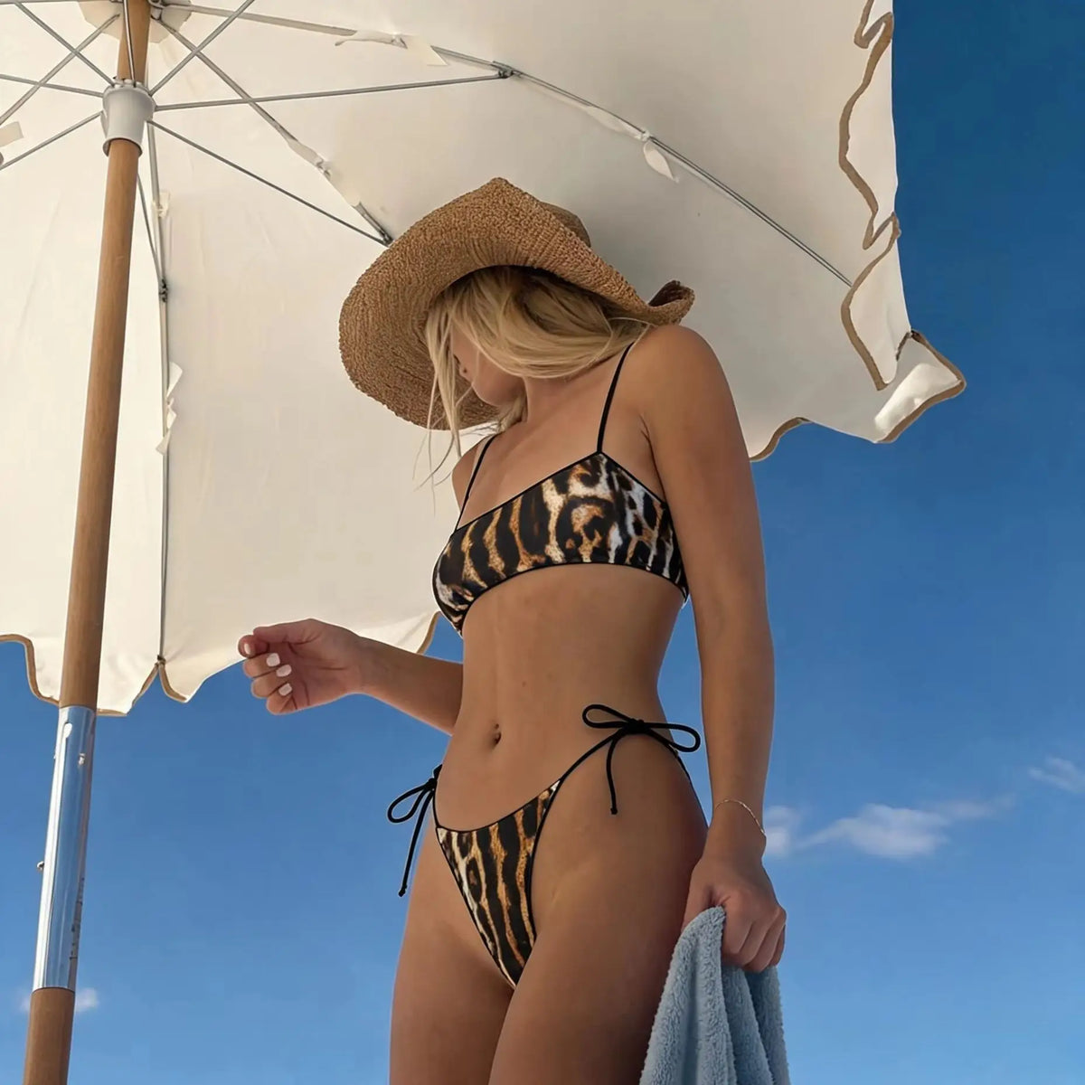 Print Bikini with Skirt Swimsuit Women Swimwear Bikini Set High Leg 3 Pcs Bathing Suit Beachwear Summer Halter Biquini