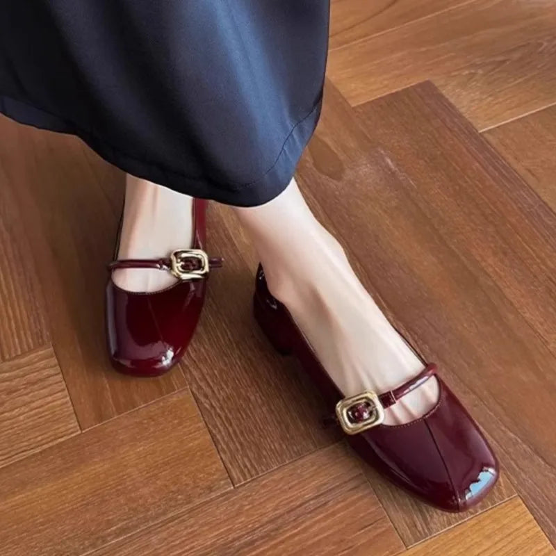 Women's Mary Janes Shoes Patent Leather Dress Shoes Square Toe Pumps Low Heels Big Buckle Spring Autumn Zapatos Mujer 1802N