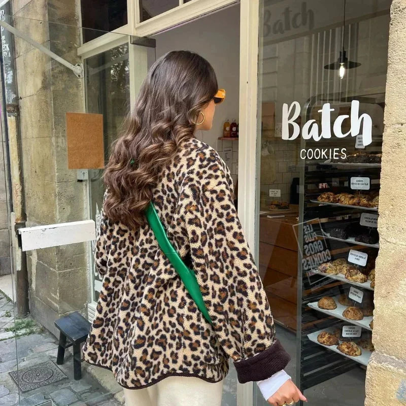 Vintage Leopard Print Single Breasted Jacket Women Elegant O Neck Long Sleeves Pocket Coat New Fashion Lady Warm Outerwear