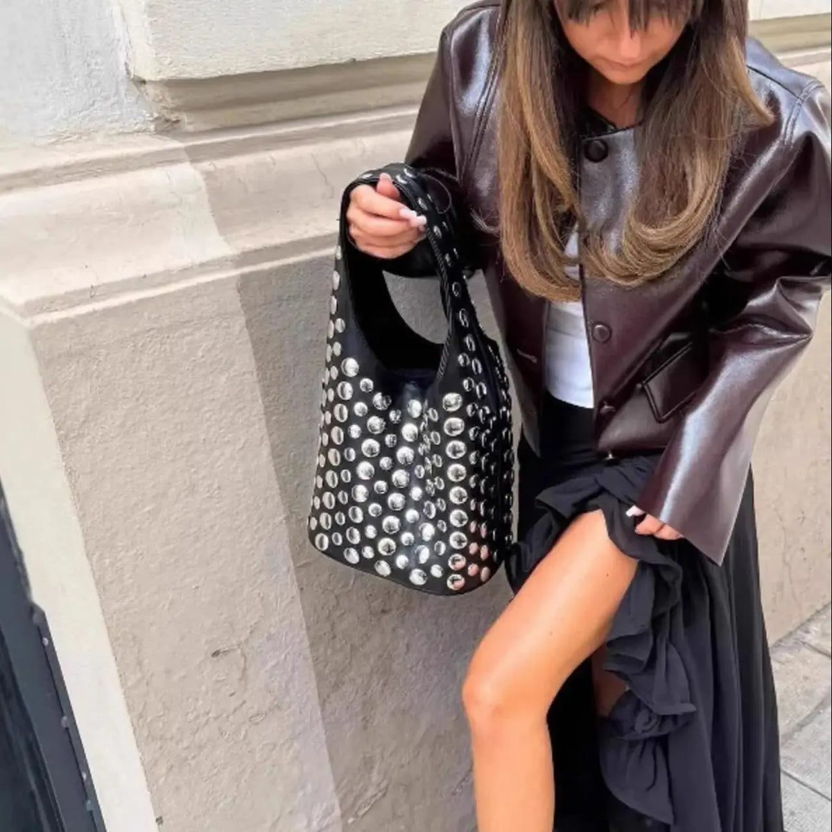 New Rivet Bucket Bag Motorcycle Texture Trend Handbag Highlights Unique Personality Tortoise Shell Sequins Soft Ladies Bag