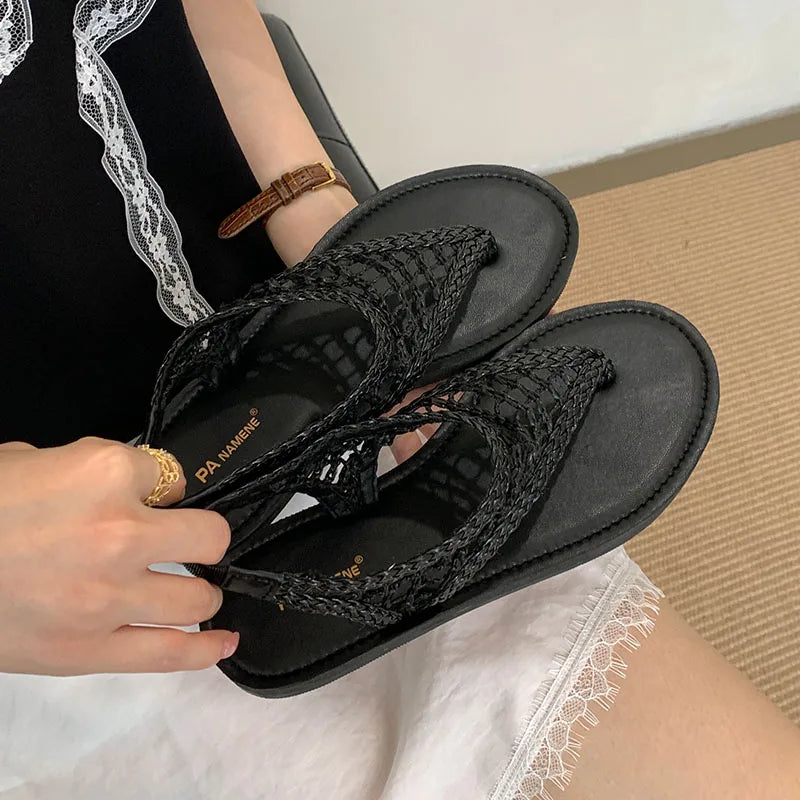 Women Flats Sandals Slides Shoes Summer Beach Luxury Female Flip flops Fashion Round Toe Ladies Flats Sandals Shoes