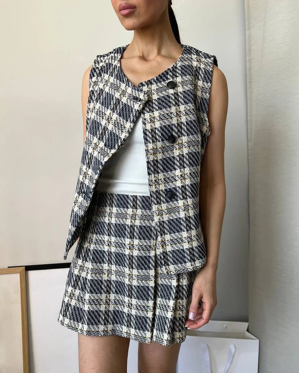 Women Retro Plaid Pleated Culottes Sets Lady Casual Sleeveless Single Breasted Slim Short Vest Suit 2026 Daily Commute Outfits