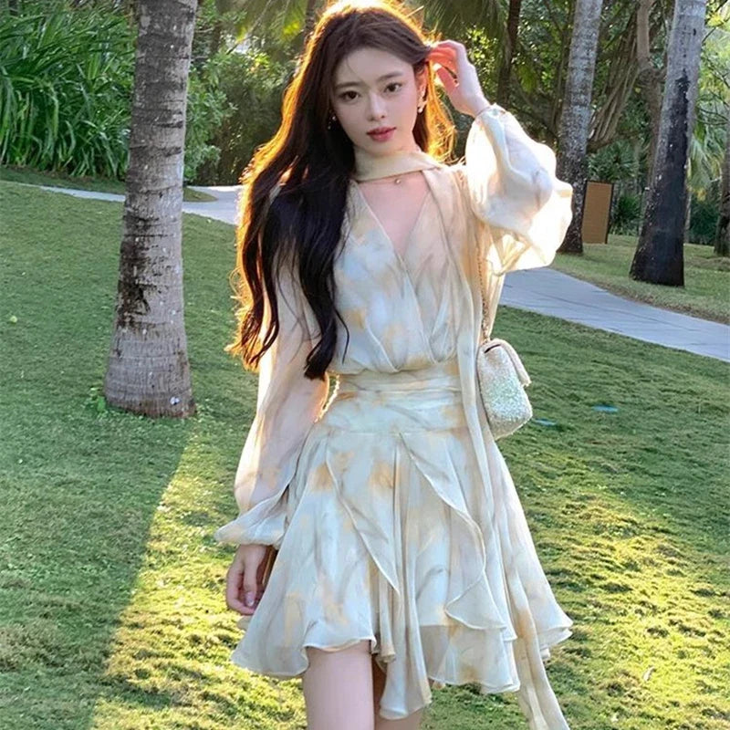 New Holiday Dress Women Summer Long Sleeve V-Neck Bubble Sleeve Chiffon Beach Printed Dress Irregular Fairy Dress Boho