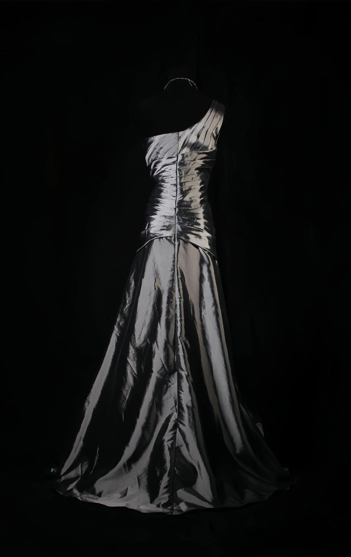 Stylish Grey Prom Dress Slim Fit A-Line Taffeta Pleated One-Shoulder Sleeveless Backless Formal Occasion Party Evening Dress