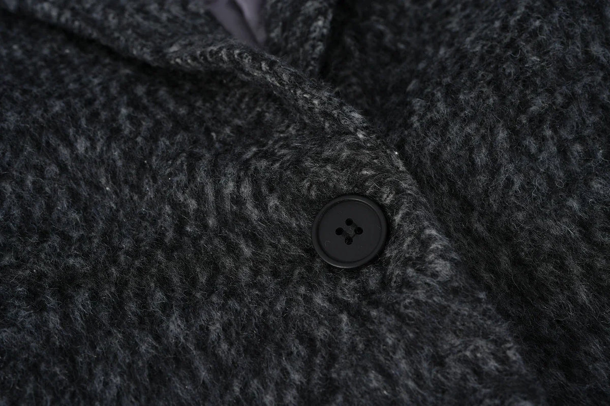Advanced Gray Padded Shoulder Suit Woolen Coat for Women in Autumn and Winter, Thickened Plush, Niche Woolen Coat Trend