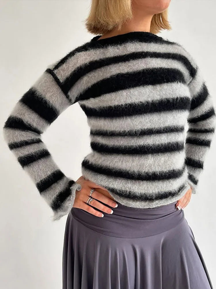 Striped Sweater Women Contrast Color Knitted O-neck Long Sleeve Loose Chic Pullover Female Winter New Top Pollover