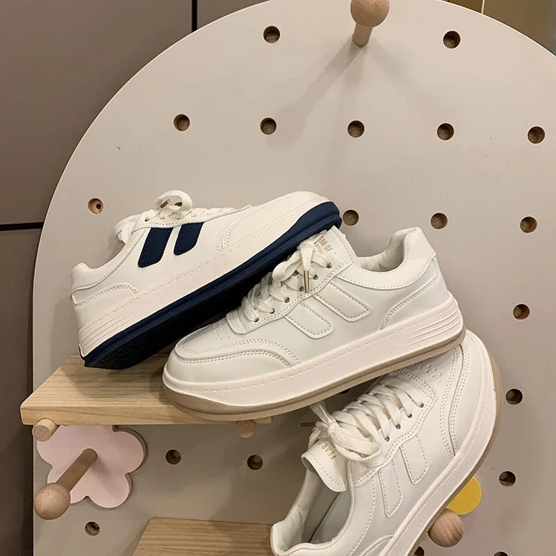 Spring Autumn New Lady Casual Shoes Mixed Color Breathable Women Board Sneakers Lightweight Designer Non-slip Outsole White
