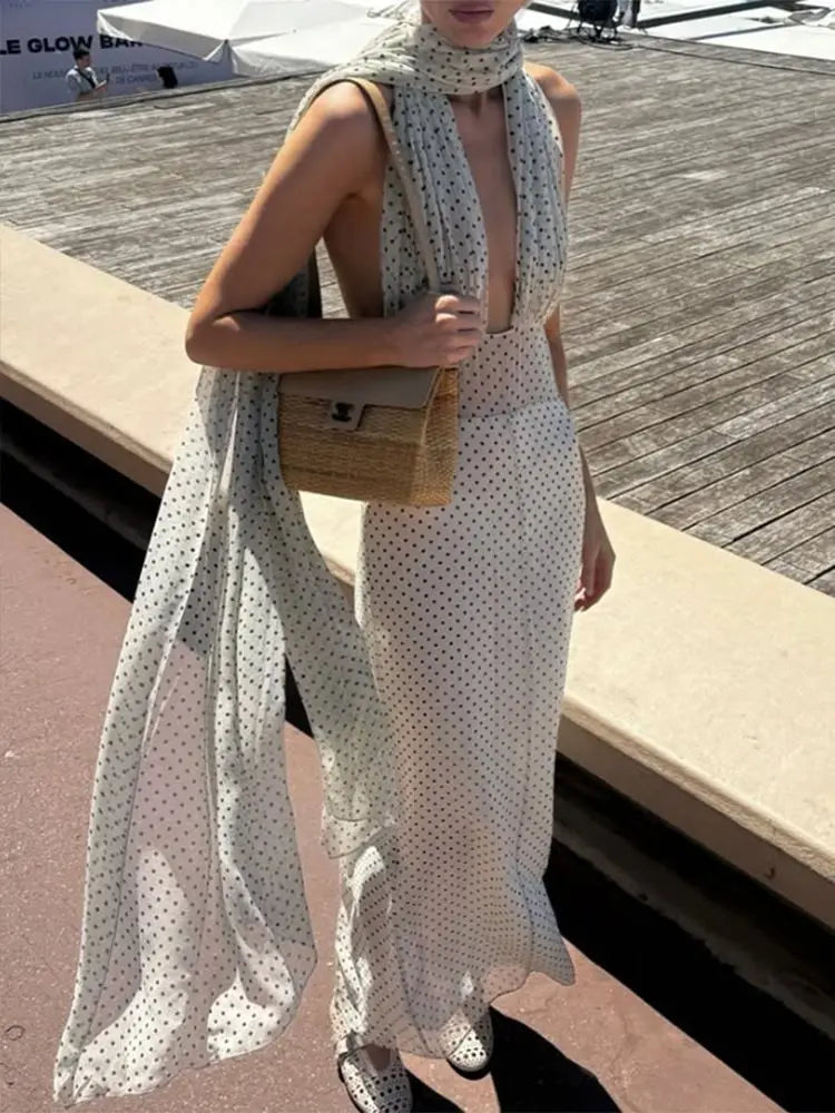 Spring and Summer New Halter Polka Dot Neck Temperament Long Dress Banquet Fashion Dress