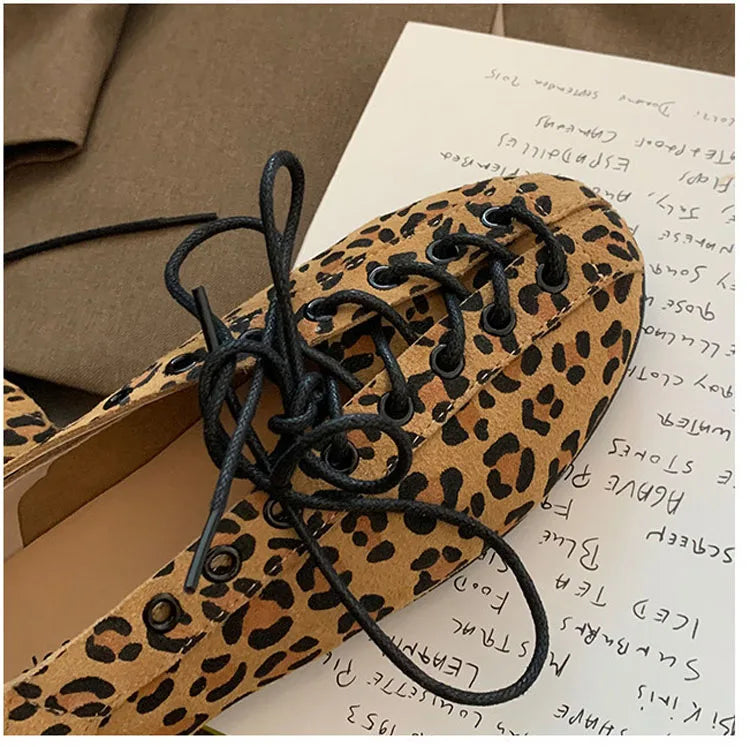 Fashion Hollow Out Mesh Split Toe Women Tabi Ballet Flats Summer Comfortable Walking Lazy Loafers Casual Girls Dance Shoe