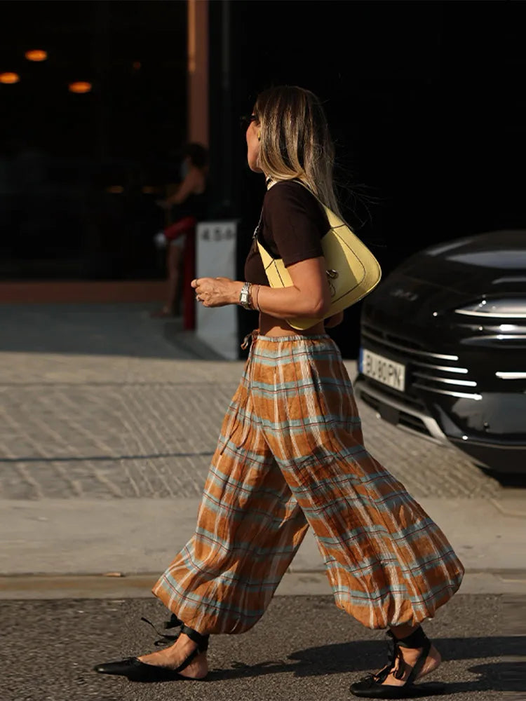 Retro Plaid Loose Jogger Pant Women Chic Casual Drawstring Long Pants Female 2025 Autumn Versatile Fashion Street Trousers