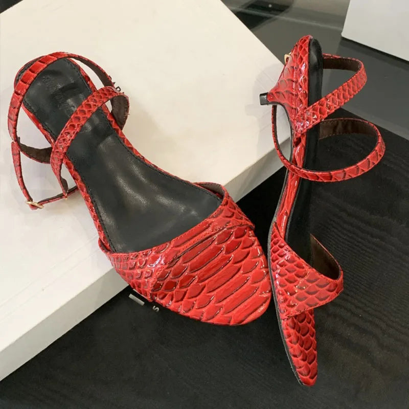 Fashion Round Toe Ladies Low Heel Sandals Shoes New In Summer Female Ankle Buckle Elegant Women Heeled Sandals Shoes Pumps