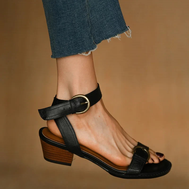 Summer Sandals Basic Retro Sandals Buckle Strap Womens Pumps Sheepskin Ladies Shoes Spring Autumn Gladiator Sandal Roman Style