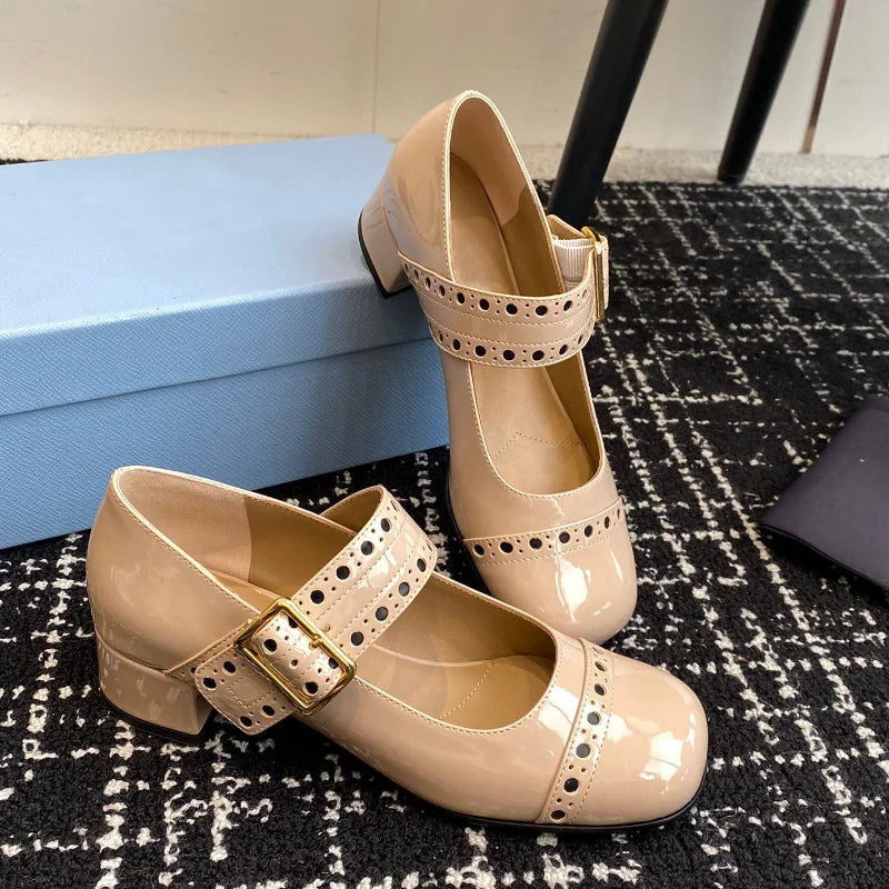French Mary Jane Thick Heel Women's Shoes Hollow Out Spring 2025 Fashion Patent Leather Metal Buckle Office Dress Pumps Vintage