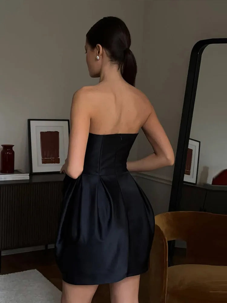 Red Strapless Puff Pleated Hem Women Dress Sexy Off Shoulder Slim Backless Sleeveless Dresses Female Evening Party Club Gown