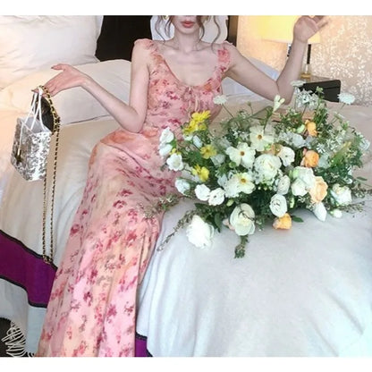 Tea Break Gentle Temperament V-neck Floral Suspender Dress Seaside Vacation Style Waist Hip Long Skirt