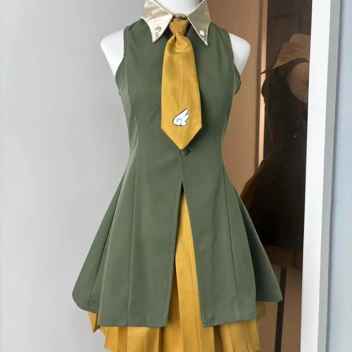 Japan Genuine Anime Card Captors Sakura Cosplay Daily Suit Sakura Cosplay Sakura Hongkong Travel Green Dress Wig Women Roleplay