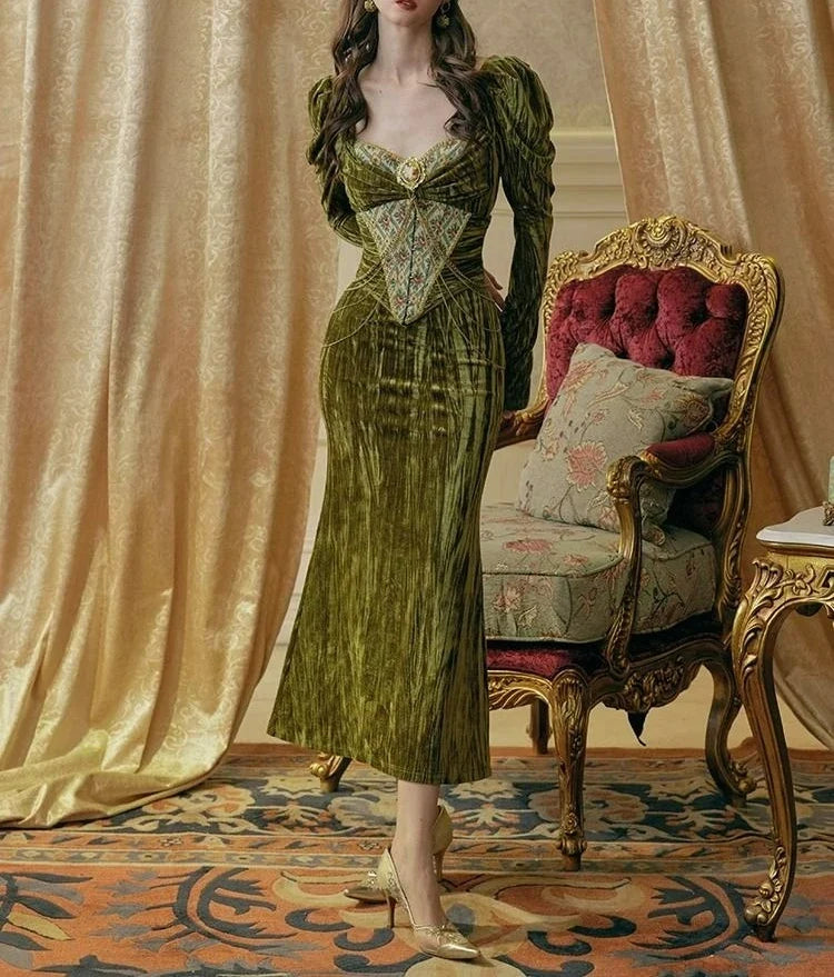 Autumn and Winter New Retro Green Velvet Fishbone Dress Fishbone Waist Seal Mature Skirt（Without A Chain）