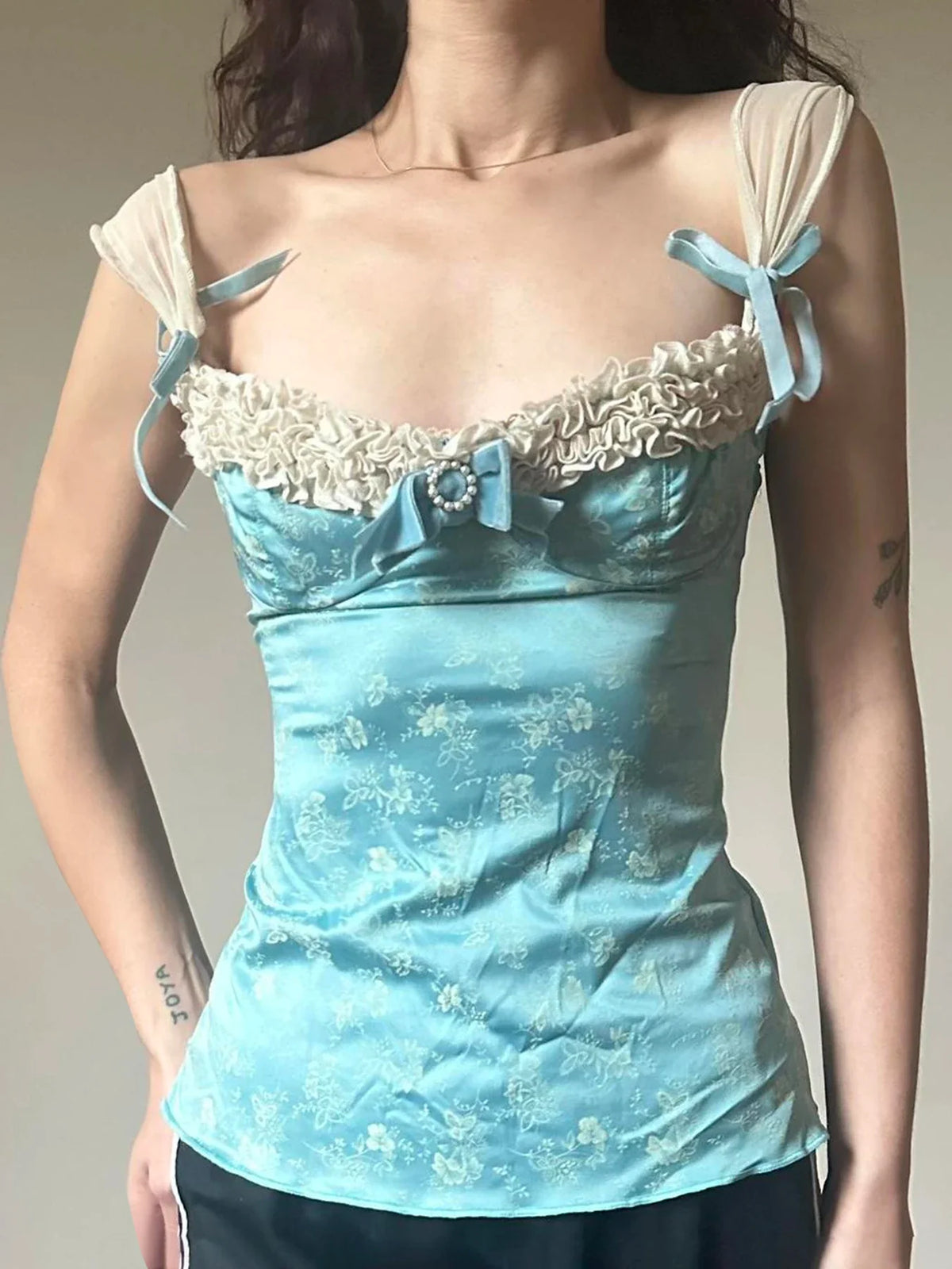 Retro Lace Spliced Skinny Exquisite Patchwork Camisole Classical Sweet Chic Fashion Women Blouses