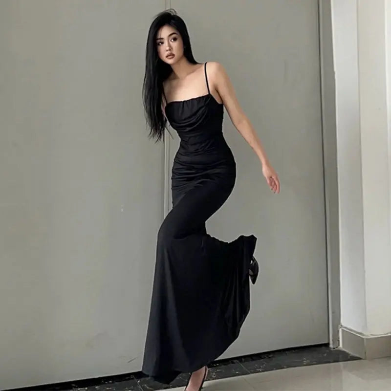 Mermaid Date Dress:Enchanting Ruffled Texture, Exquisitely Slimming Long Design, a Statement of Elegance for Grand Gala Evenings