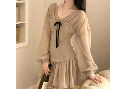 New High-End Elegant V-Neck Waist-Cinching Dress Gentle Style Stunning Slimming A-Line Dress for Women