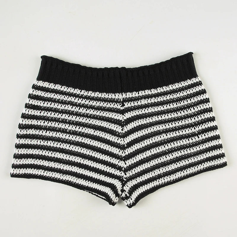 Casual Striped Knitted Shorts Basic Slim Low-Waisted Shorts Women Autumn Winter Fashion Streetwear Laides Elegant