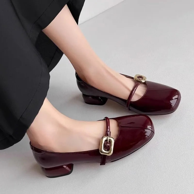 Women's Mary Janes Shoes Patent Leather Dress Shoes Square Toe Pumps Low Heels Big Buckle Spring Autumn Zapatos Mujer 1802N