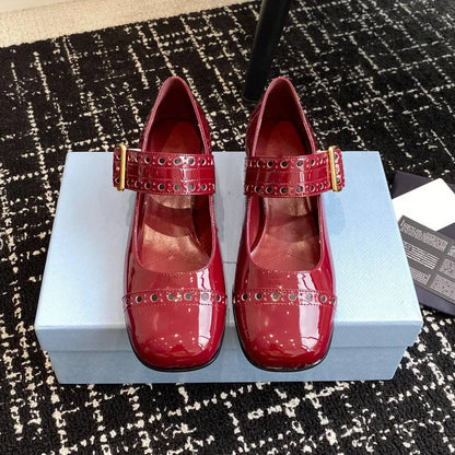 French Mary Jane Thick Heel Women's Shoes Hollow Out Spring 2025 Fashion Patent Leather Metal Buckle Office Dress Pumps Vintage