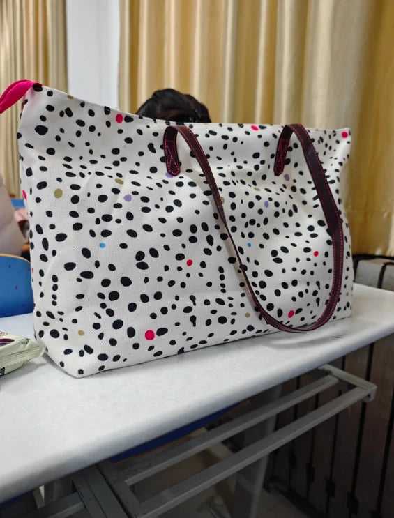 Japanese Retro Polka Dot Floral Tote Bag Women Print Large Capacity Shoulder Bag Ladies Harajuku Everyday Versatile Handbag Chic