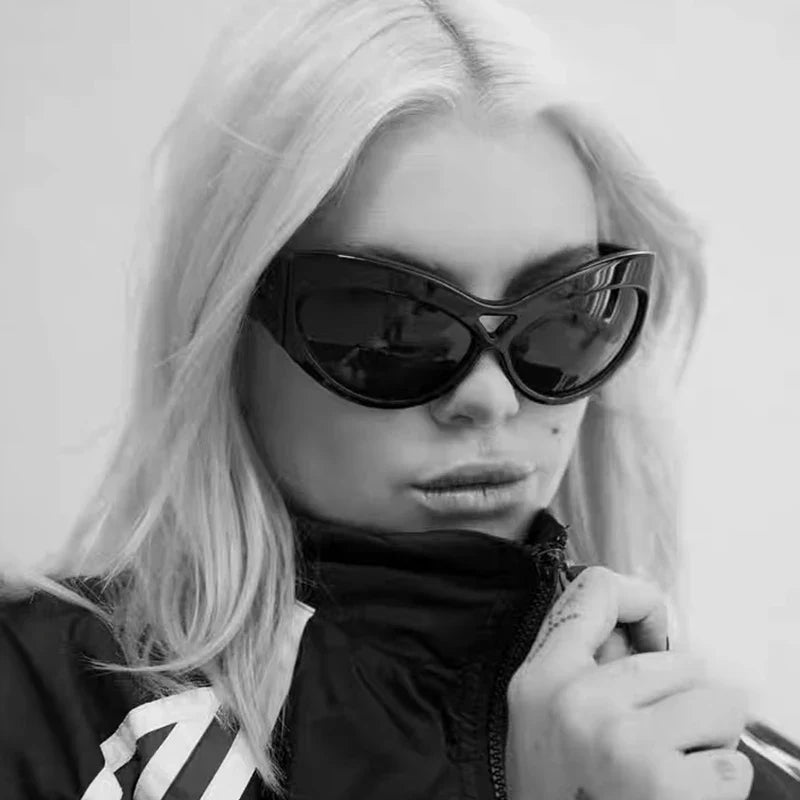 Fashion Y2K Cat Eye Sunglasses Women Retro Big Butterfly Shape Hollow Eyewear Shades UV400 Trending Wide Legs Men Sun Glasses