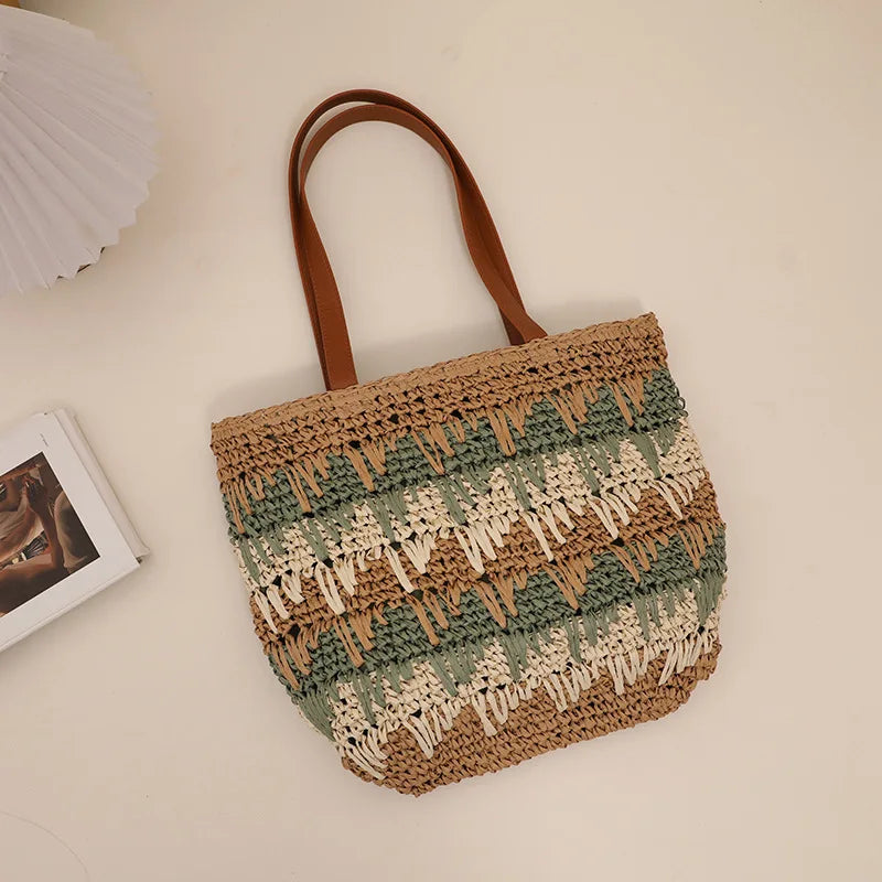New One Shoulder Grass Woven Bag Contrast Color Handmade Large Capacity Beach Vacation Leisure Summer Women's Bag