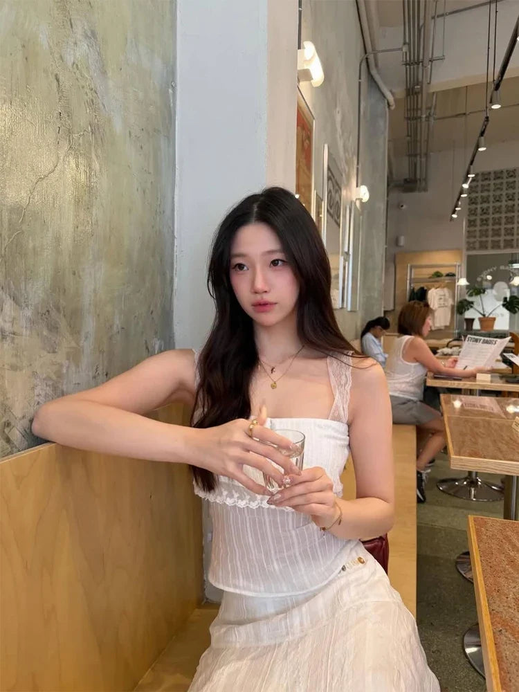 Solid White Lace Strap Cami Tops Women Chic Button Front Sheer Layered Sleeveless Short Sweet Vests Lady Trendy Daily Wear New