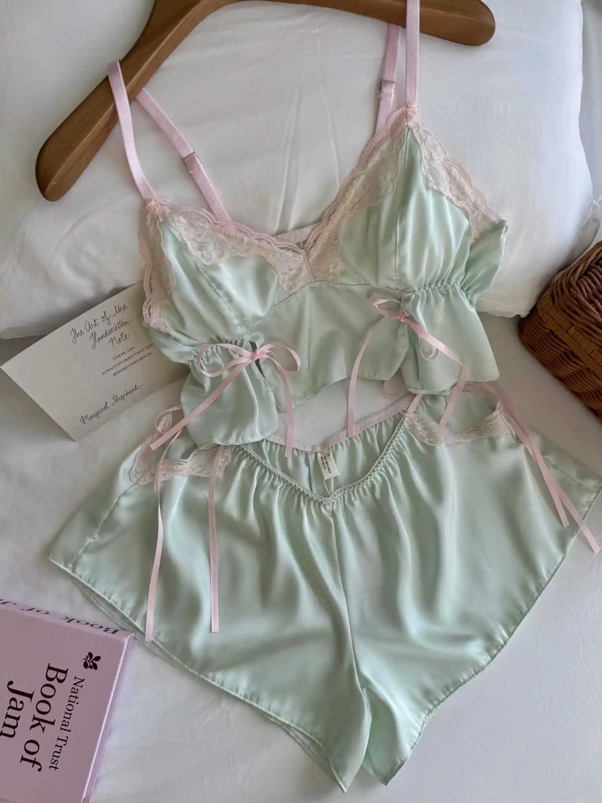 Pure lace lace lace with chest cushion sleepwear for women's summer new style plus size suspender sleepwear set