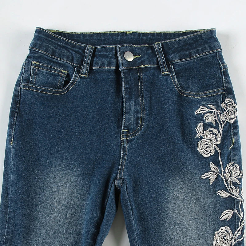 Y2K Rose Embroidered Trumpet Jeans Women Fashion Aesthetic Slim Flare Pants Vintage Blue 2000s Denim Trousers Spring