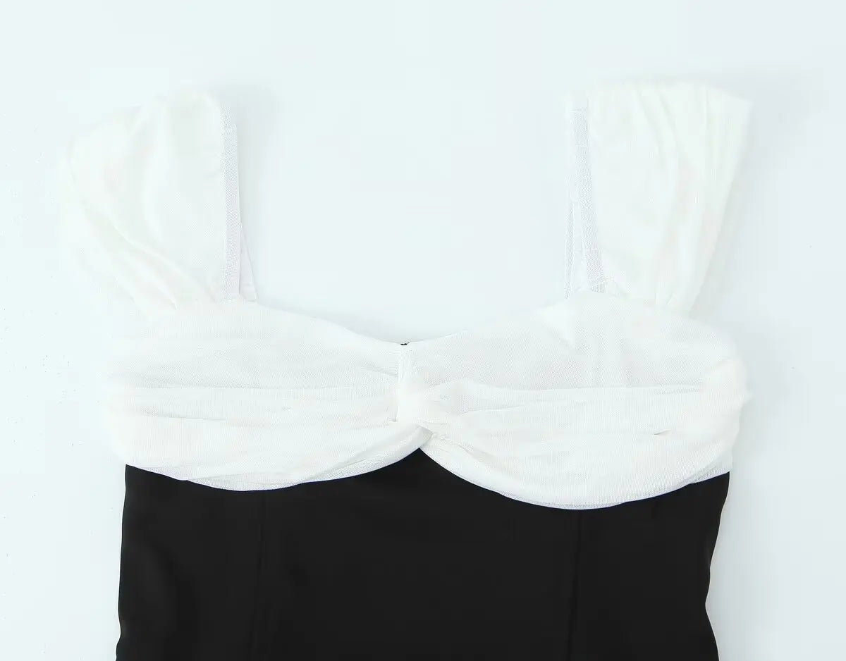Off Shoulder Sweetheart Twist Front Colorblock Empire Waist Mini Dress