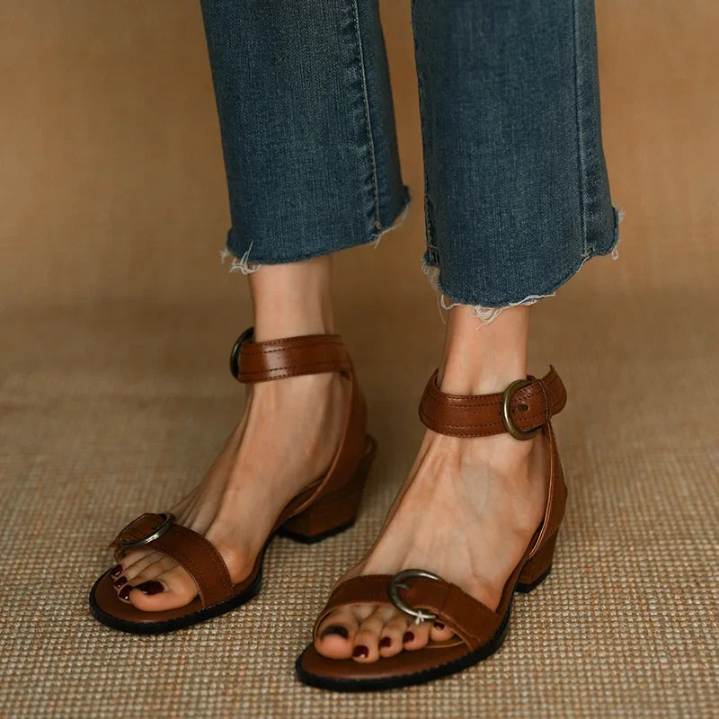 Summer Sandals Basic Retro Sandals Buckle Strap Womens Pumps Sheepskin Ladies Shoes Spring Autumn Gladiator Sandal Roman Style