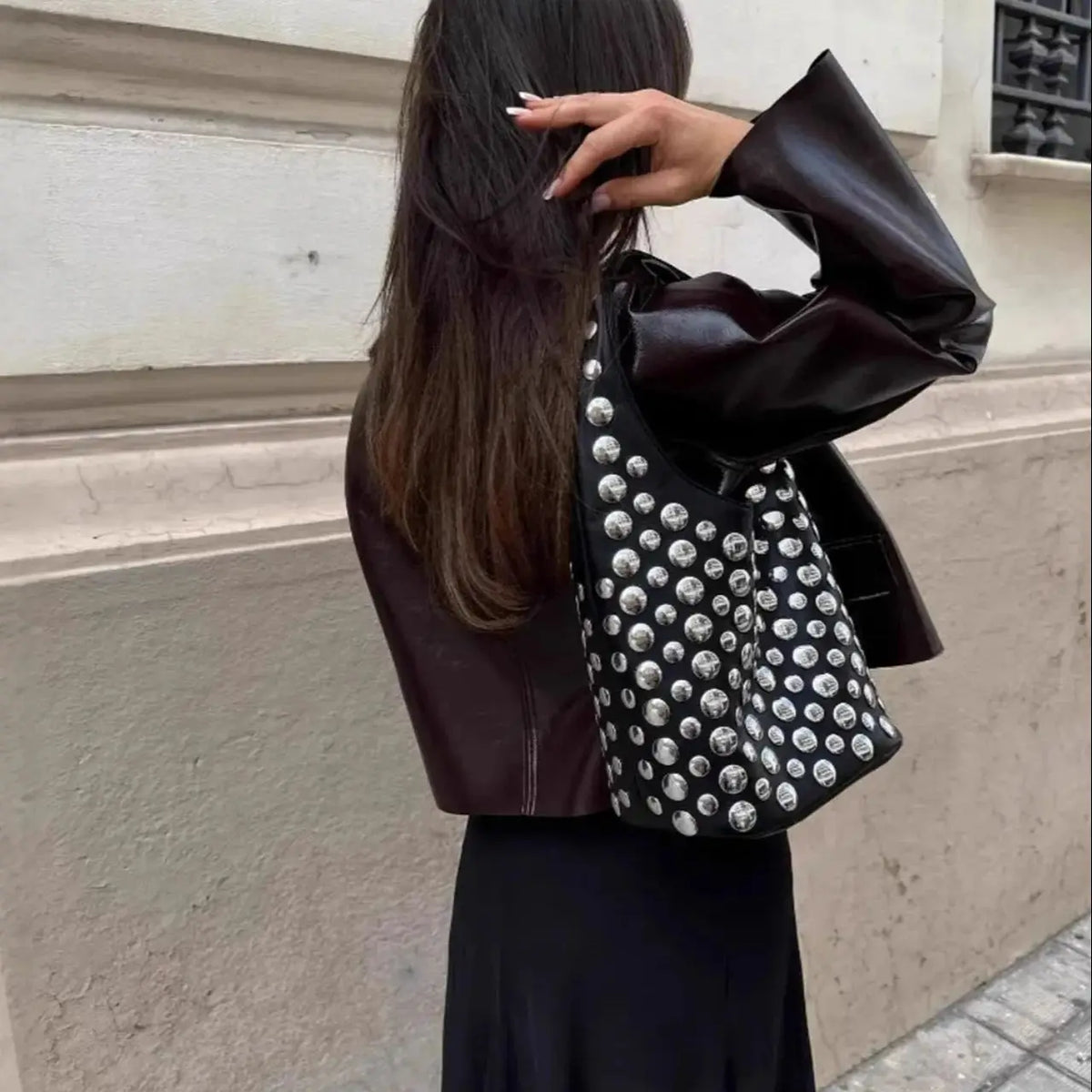 New Rivet Bucket Bag Motorcycle Texture Trend Handbag Highlights Unique Personality Tortoise Shell Sequins Soft Ladies Bag