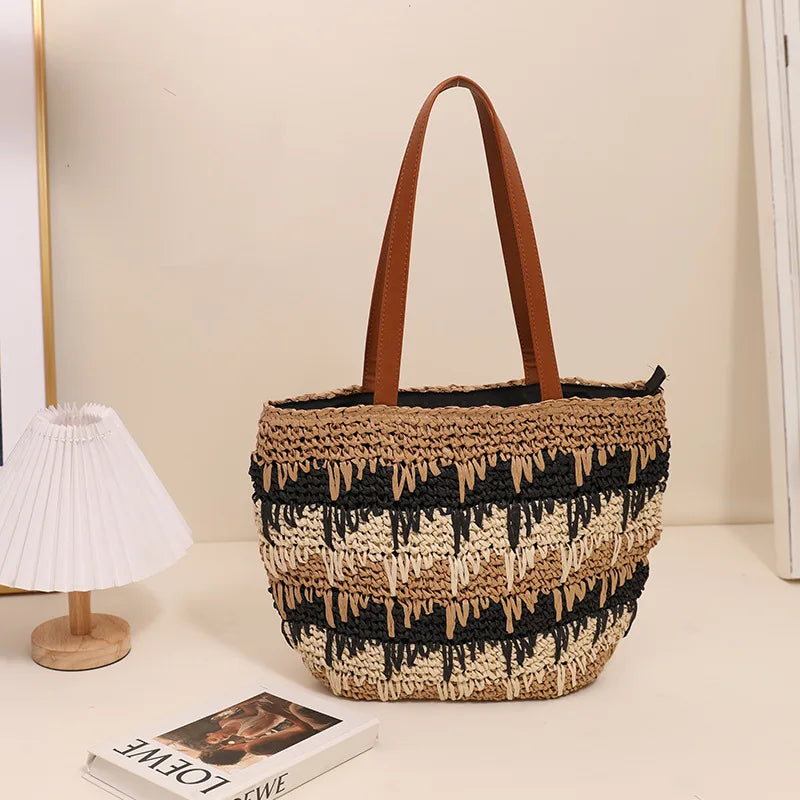 New One Shoulder Grass Woven Bag Contrast Color Handmade Large Capacity Beach Vacation Leisure Summer Women's Bag