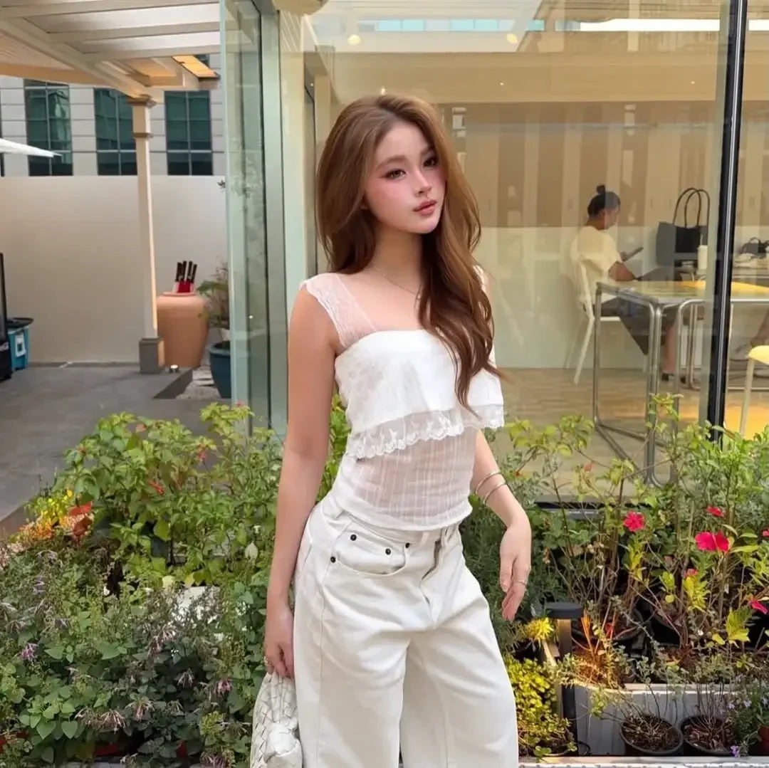 Solid White Lace Strap Cami Tops Women Chic Button Front Sheer Layered Sleeveless Short Sweet Vests Lady Trendy Daily Wear New