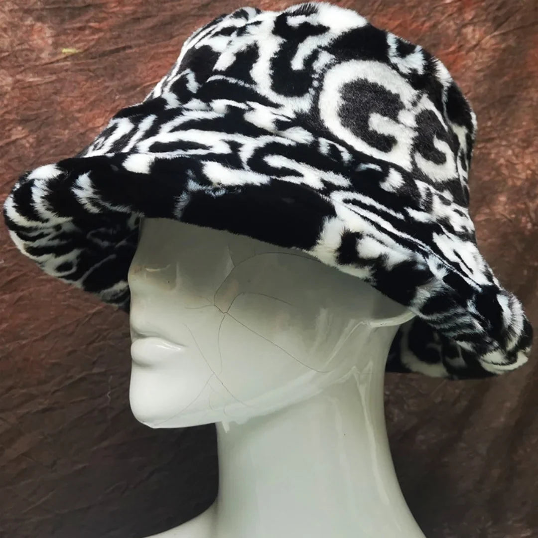 Winter 58-60cm XL Faux Fur Bucket Hat For Women Outdoor Warm Luxury Oversize Fisherman Hat Girl Trendy Party Long Fur Panama Cap