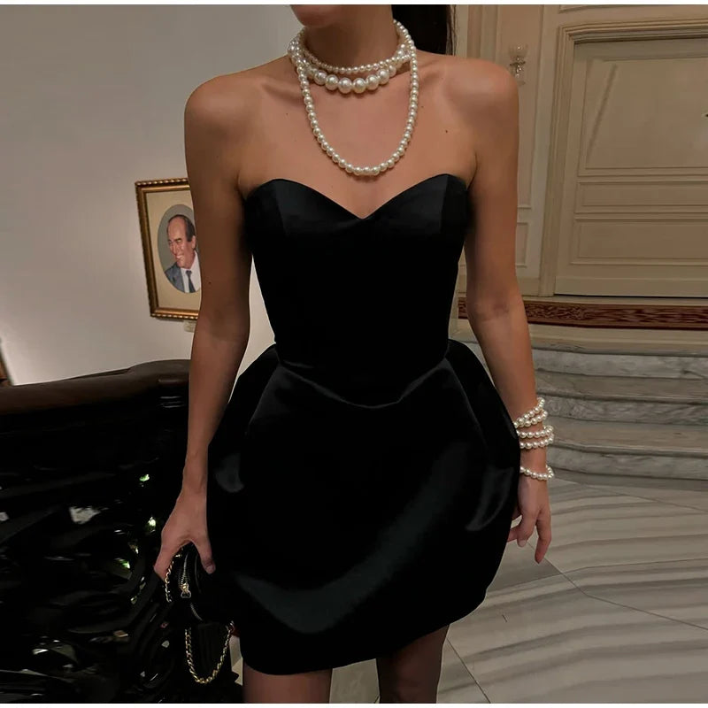 Red Strapless Puff Pleated Hem Women Dress Sexy Off Shoulder Slim Backless Sleeveless Dresses Female Evening Party Club Gown