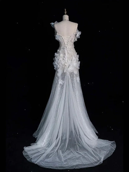 Light Luxury White Wedding Dress Elegant Spaghetti Straps Backless Pleated Sweetheart Neckline Special Occasion Evening Dress