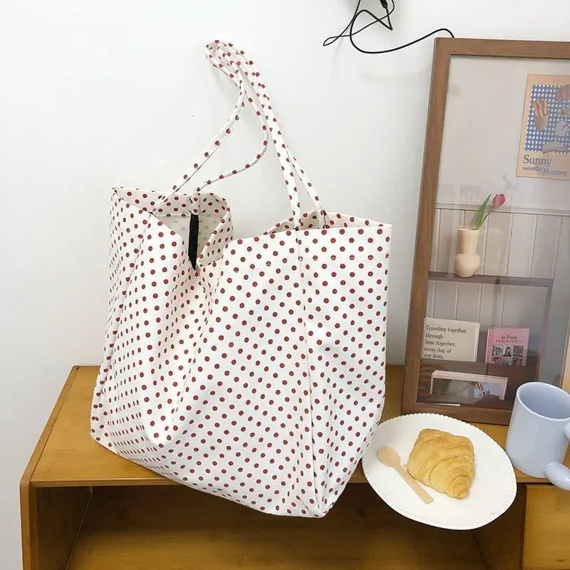 Korean Retro Polka Dot Tote Bag for Female College Students Versatile Class Large Capacity Portable Shoulder Bags
