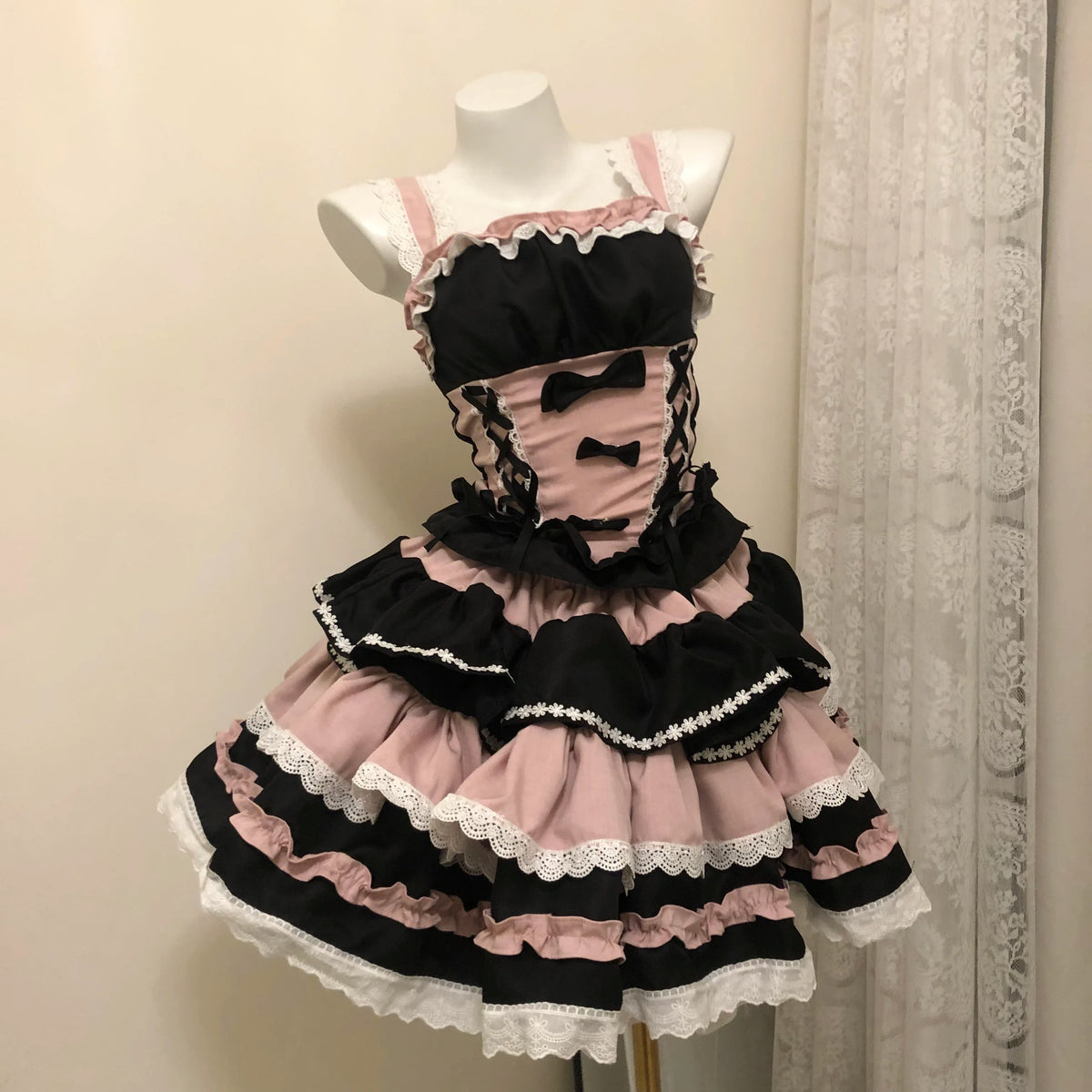 New Lolita Japanese Maid Suit Suspender Lace Bow Upper and Lower Suit Two-dimensional Sweet Cute Cos Comic Show Cake Skirt