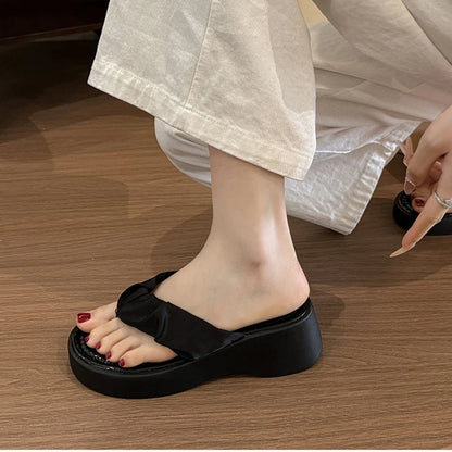 Summer Flip Flop Women Fashion Clip Toe Slippers Casual Comfort Platform Flats Beach Vacation Slides Shoes