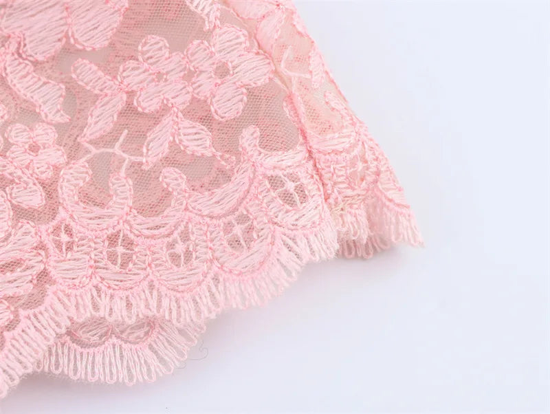 Spring New Top with European and American Sexy Printed Women's Lace Loose Ruffle Edge Stacking Design, niche