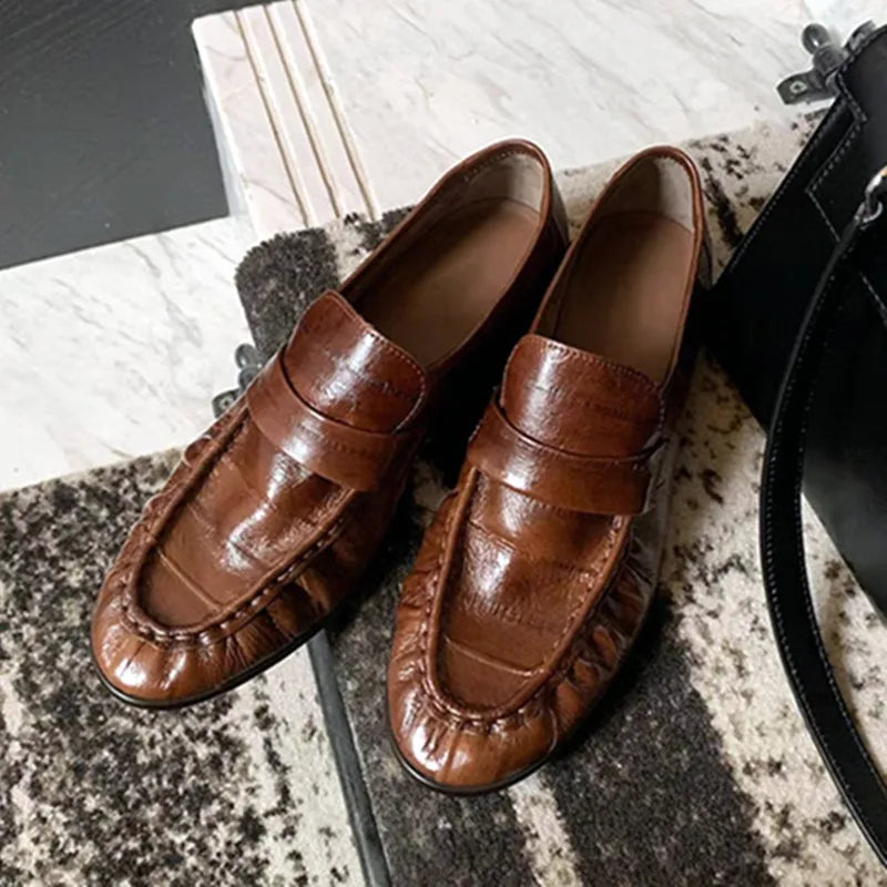 Retro Brown Soft Leather Brand Flats Women Fashion Pleated Design Loafers Comfort Outdoor Commuting Office Shoe Zapatos De Mujer