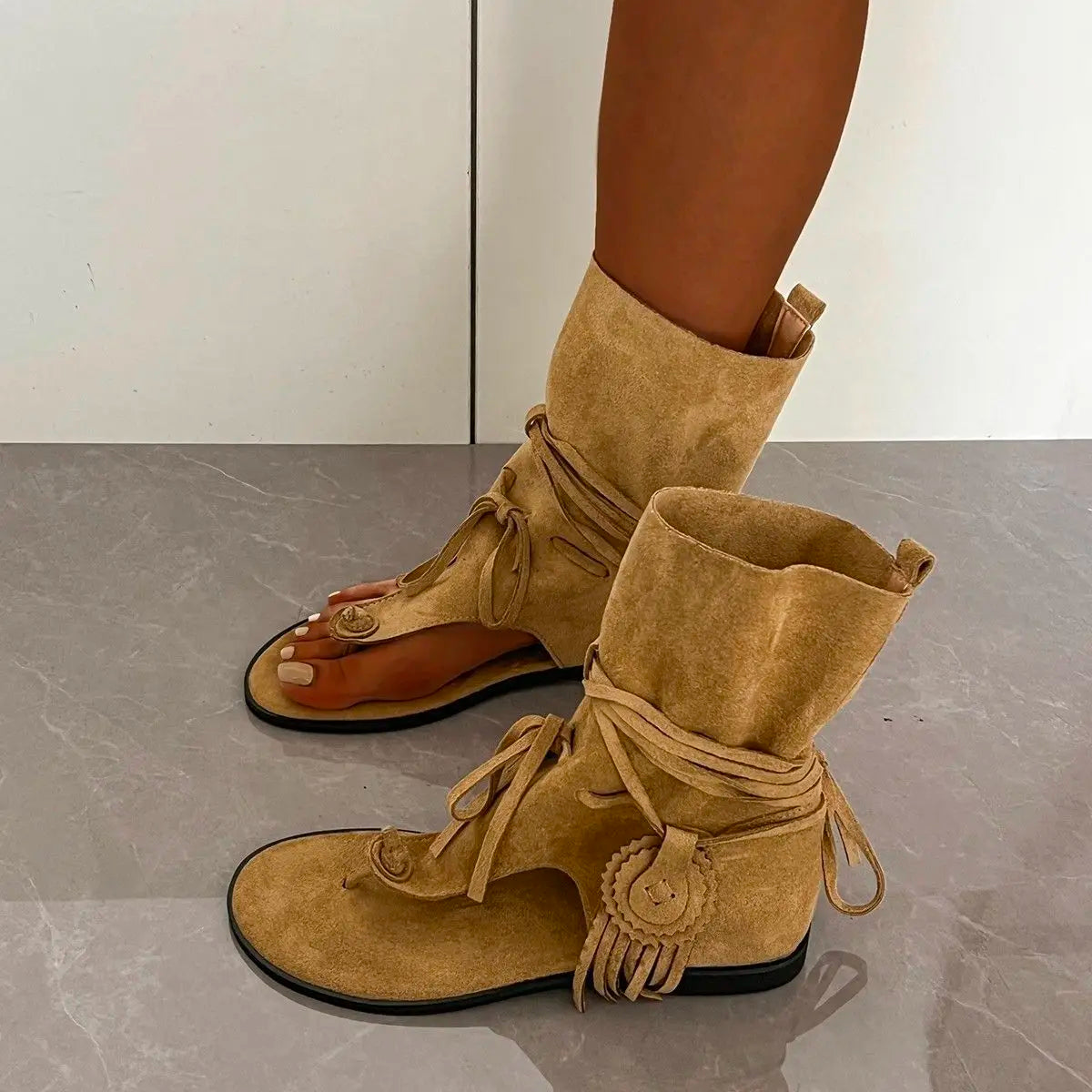 Retro Summer Women Sandals Open Toe Tassel Design Suede Flat Roman Sandals Soft Lightweight Ladies Western Boots