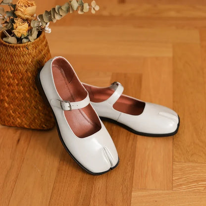 Cowhide Real Leather Flats Cozy Retro Mary Jane Ladies Buckle Strap Shoes Split Toe INS Hot Spring Autum Women Simple Shoes