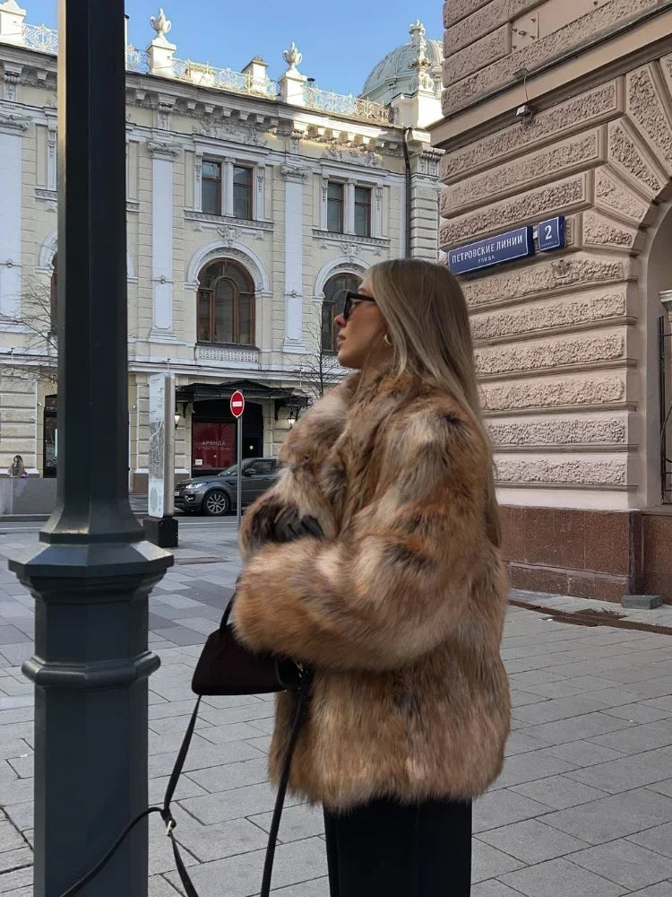 Winter Warm Fluffy Faux Fur Short Coat Women Elegant Lapel Loose Casual Overcoat